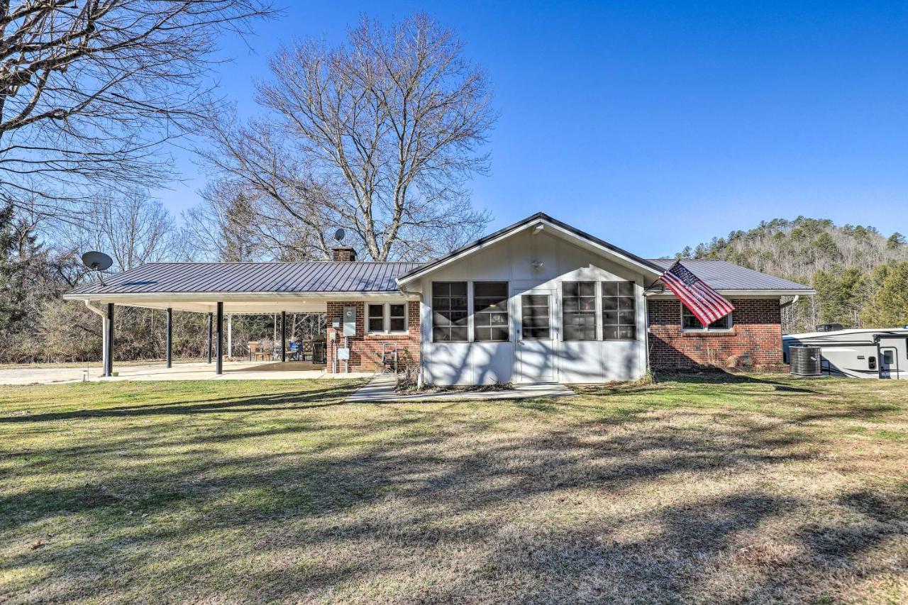 Blue Ridge Mountain Escape With Hot Tub, Grill! Vila Brevard Exterior foto